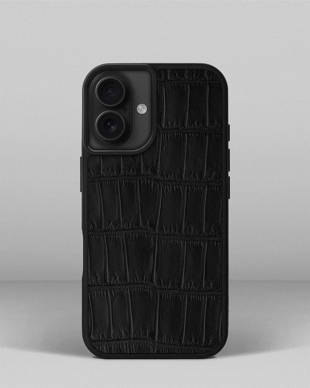 Black crocodile leather case for iPhone 16