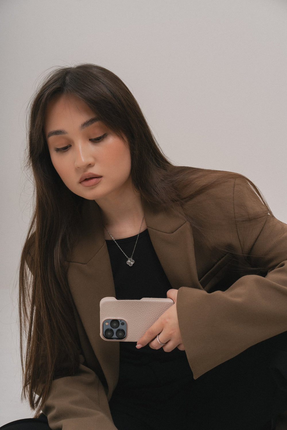 Beige leather case for iPhone 14 Pro