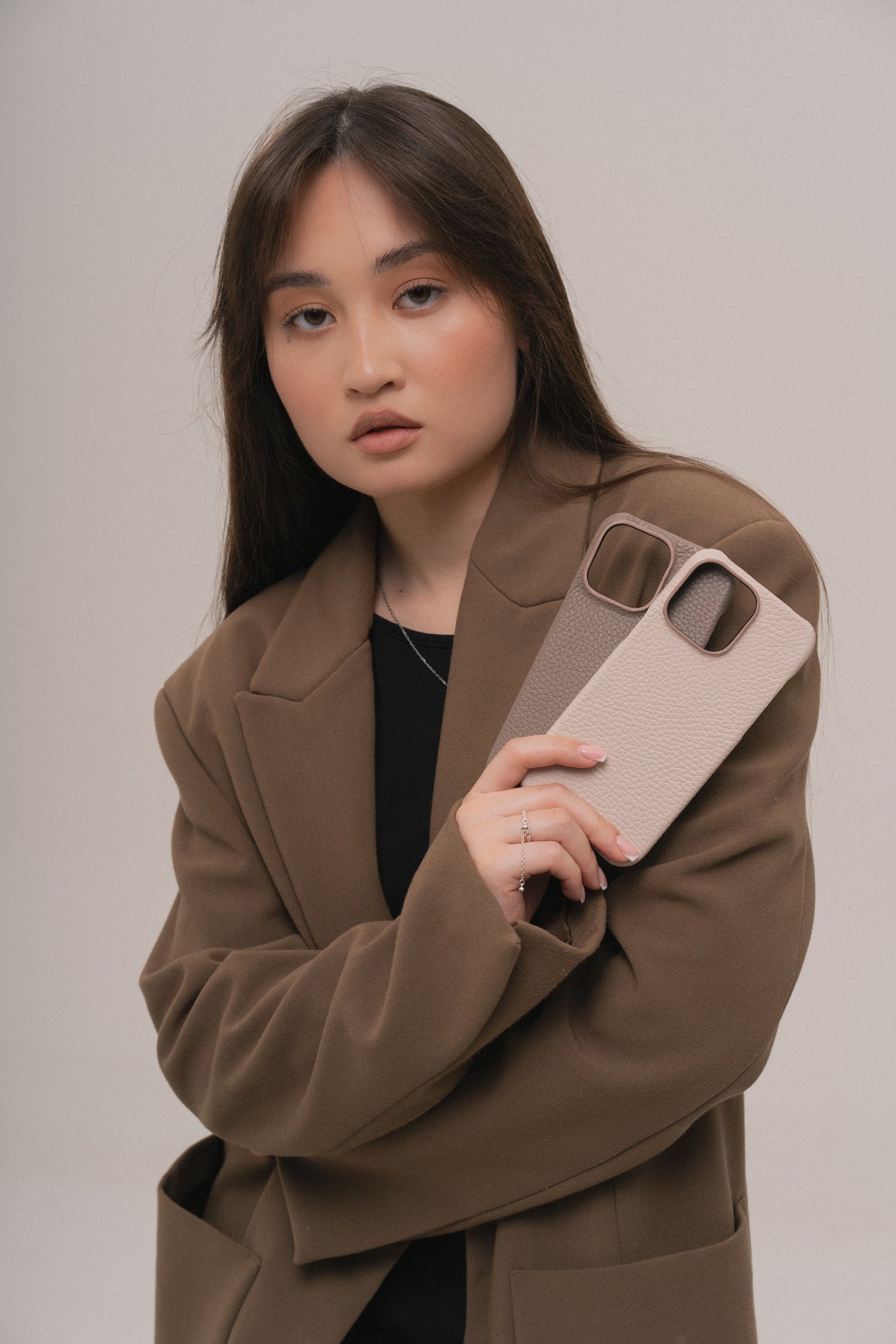 Light brown leather case for iPhone 14 Plus