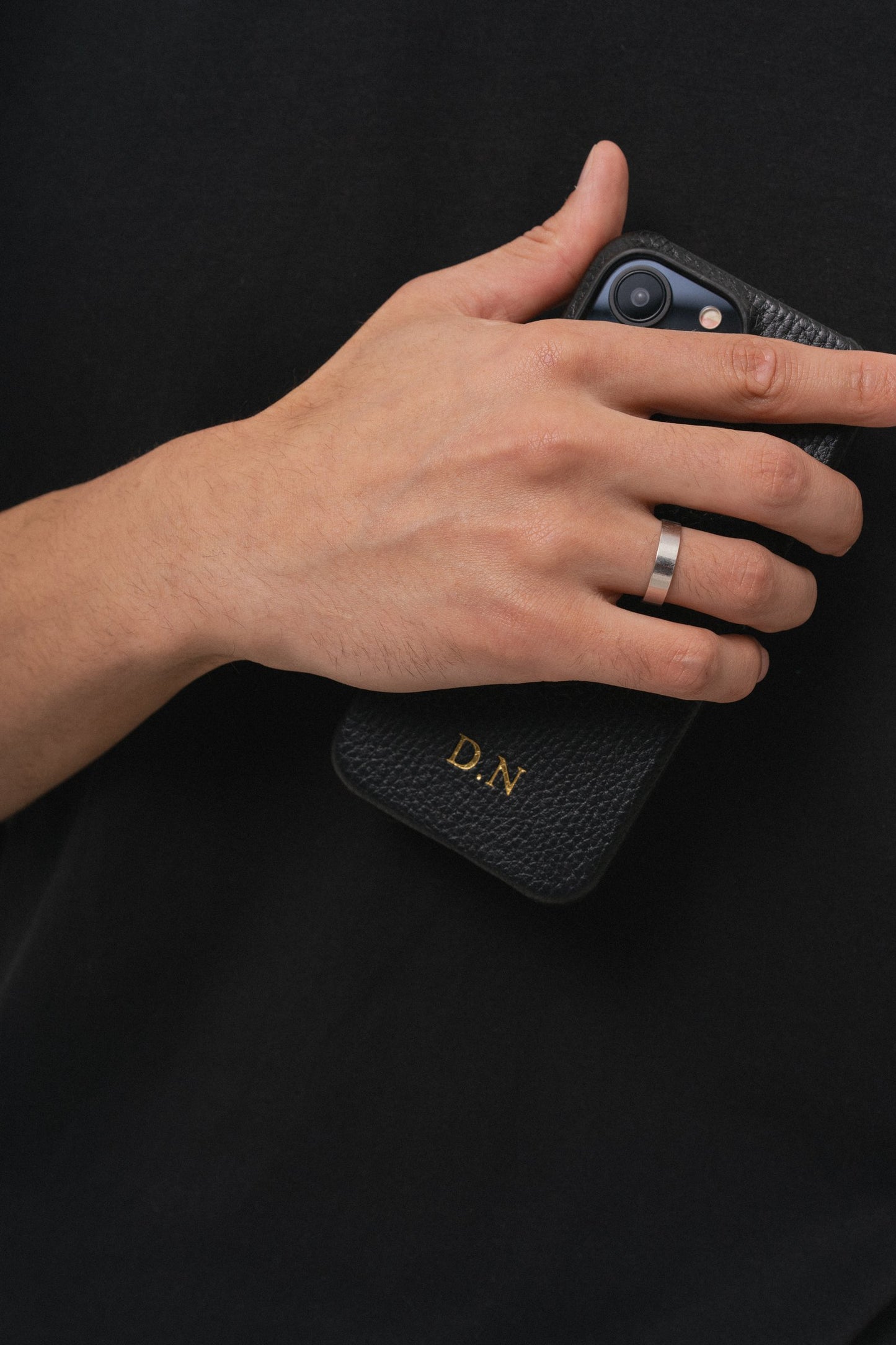 Чорний шкіряний чохол для iPhone 13 Pro