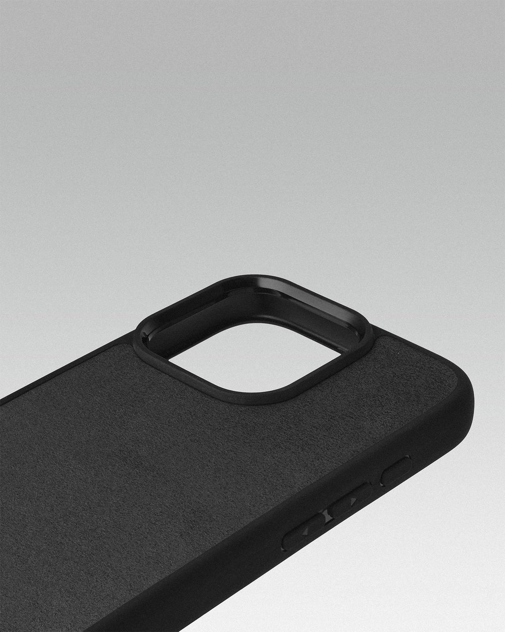 Чехол с серой вставкой из алькантары для iPhone 14 Pro