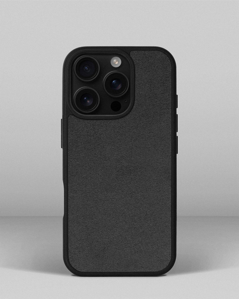 Чехол с серой вставкой из алькантары для iPhone 14 Pro