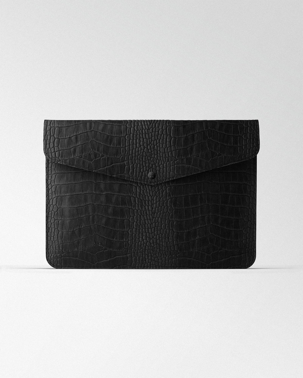 Envelope case with black crocodile embossing for MacBook