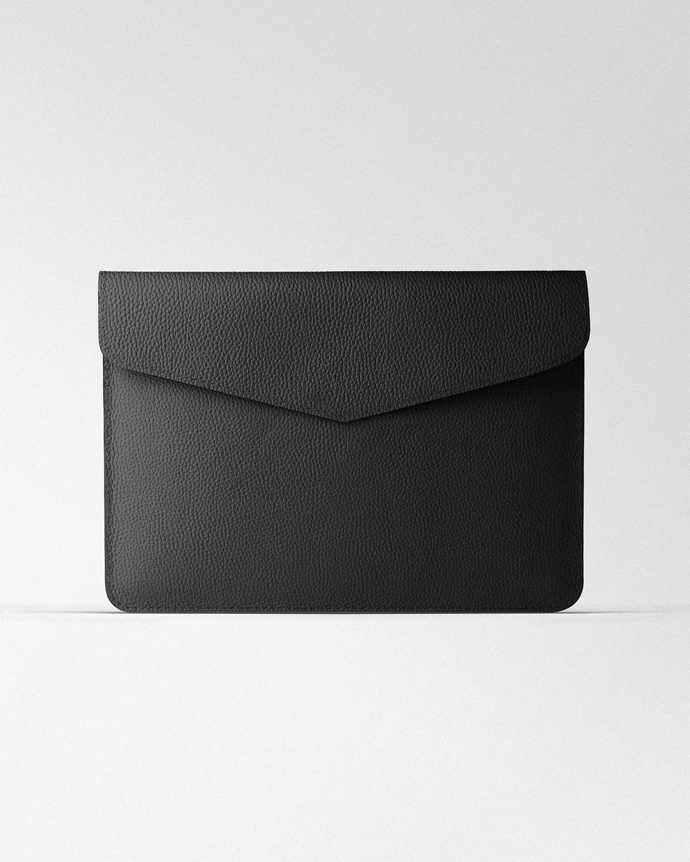 Чохол Magnetic Envelope із чорної текстурної шкіри для MacBook