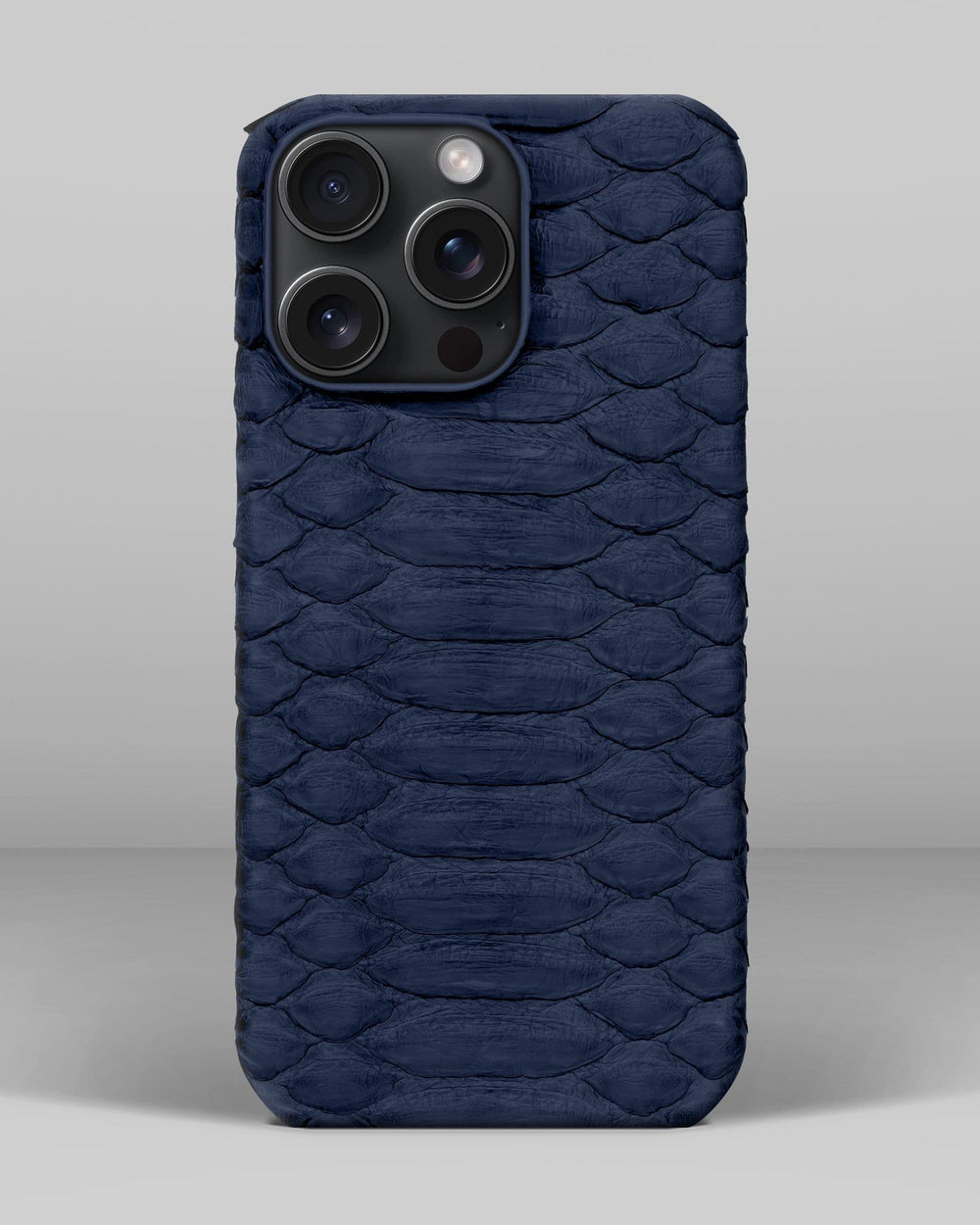 Темно-синій чохол обтягнутий шкірою пітона для iPhone 15 Pro Max