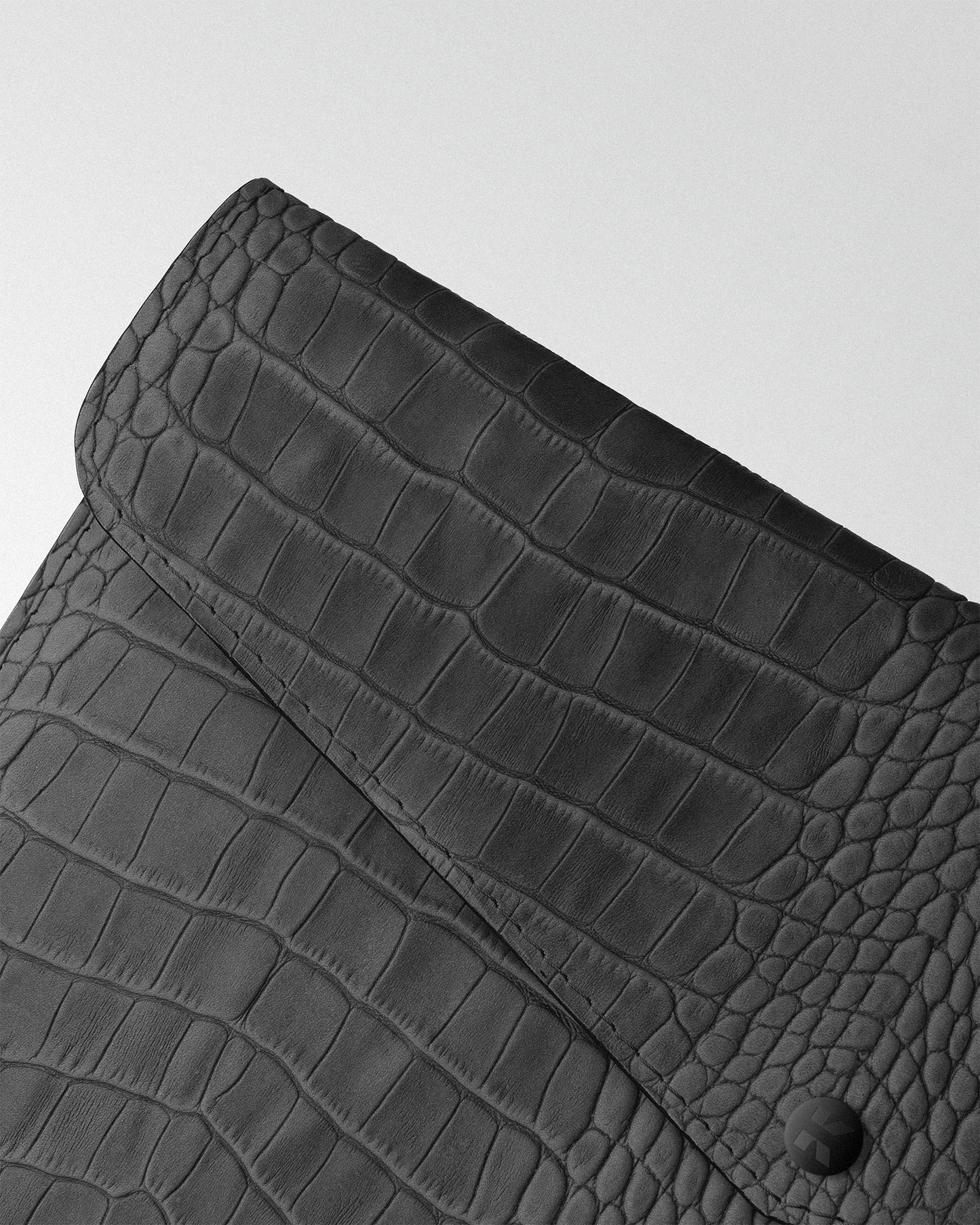 Чохол Envelope з сірого тиснення під крокодила для MacBook