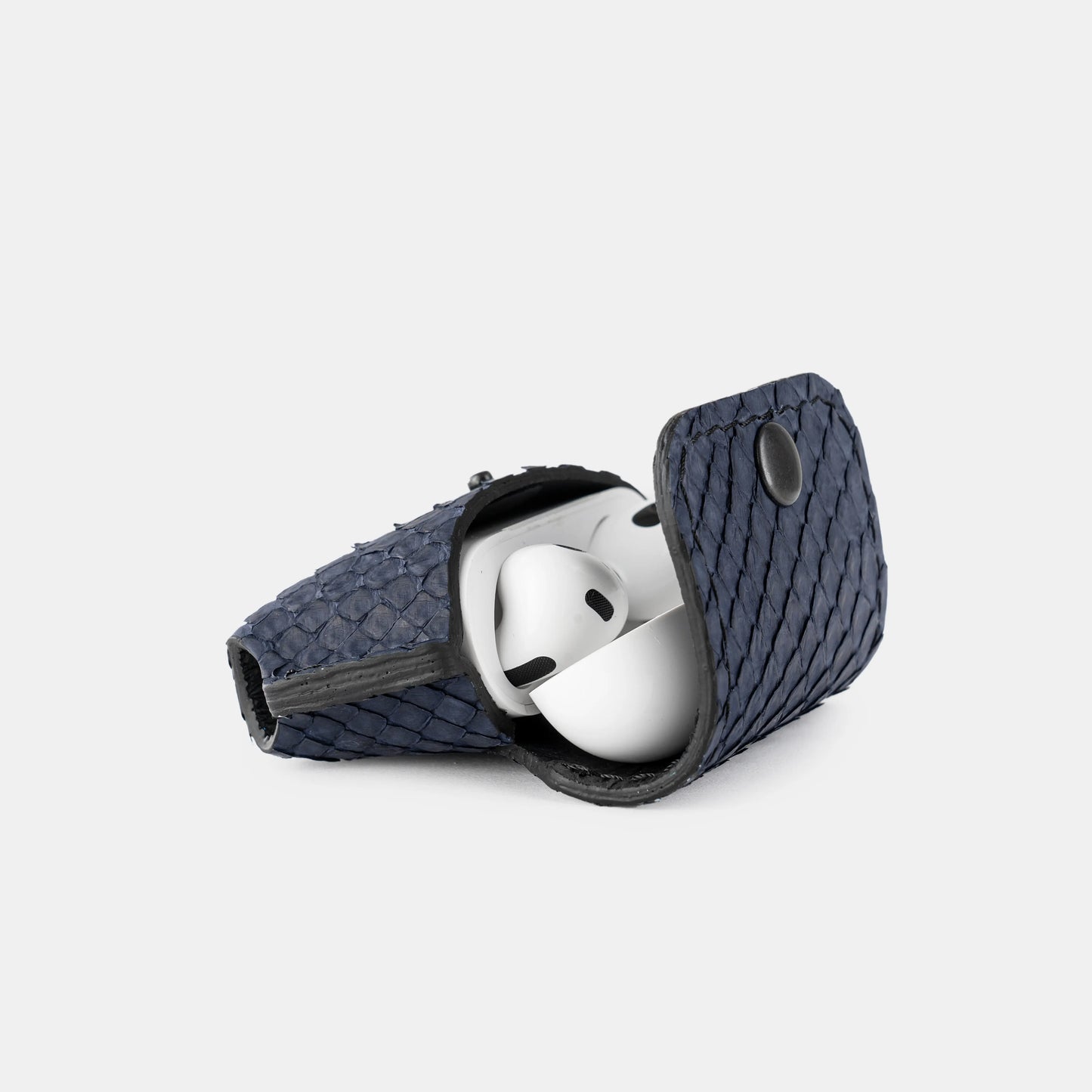 Чохол для AirPods 1/2 із темно-синьої шкіри пітона з дрібними лусочками