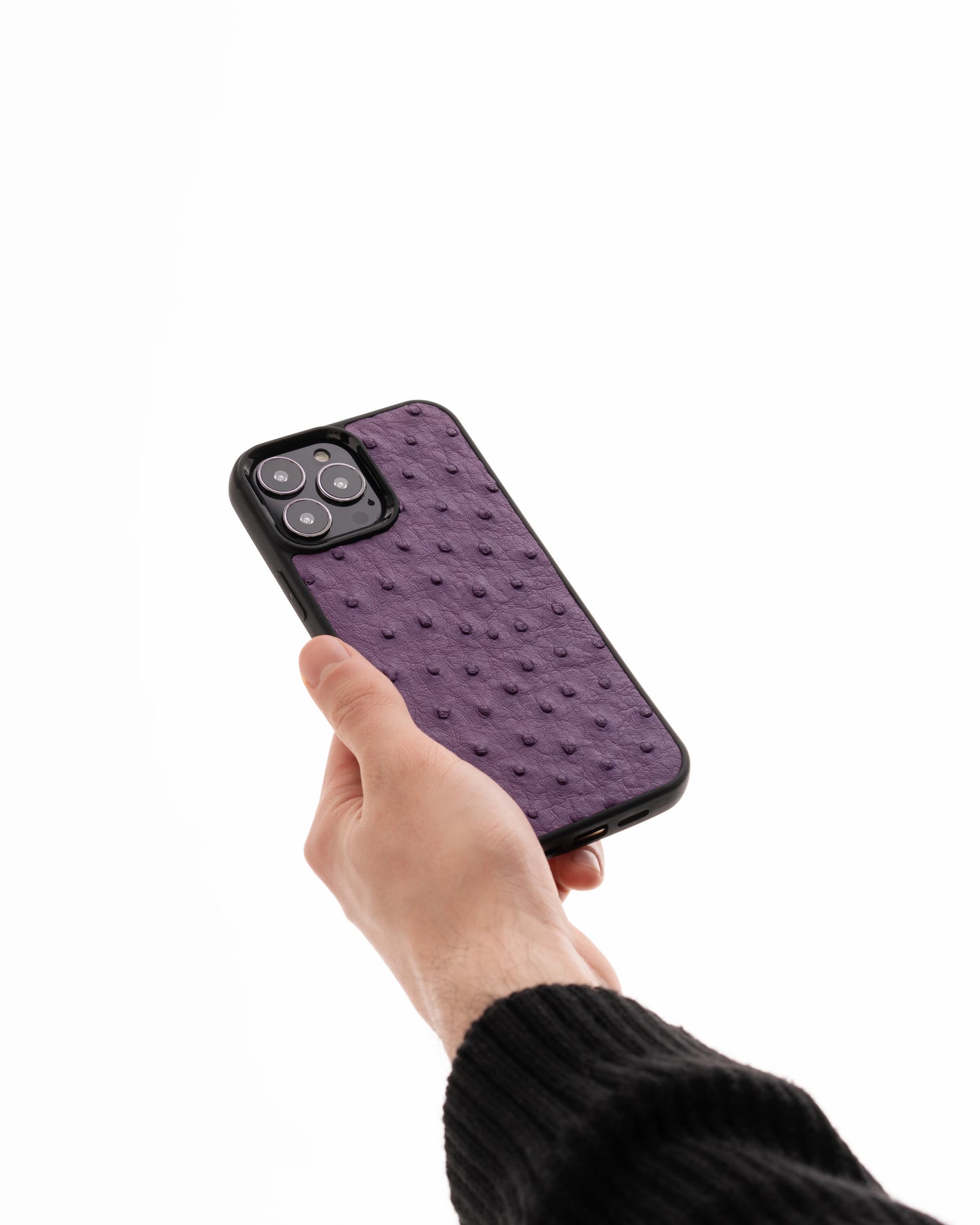Чохол із фіолетової шкіри страуса з фолікулами для iPhone 15 Plus