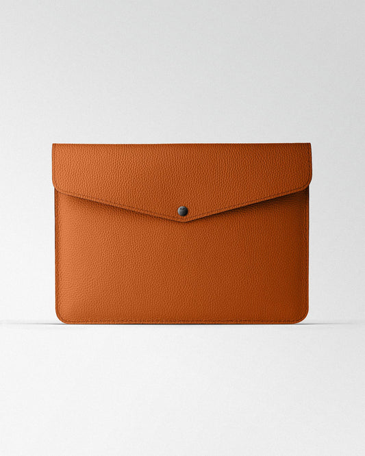 Чохол Envelope із помаранчевої шкіри для MacBook