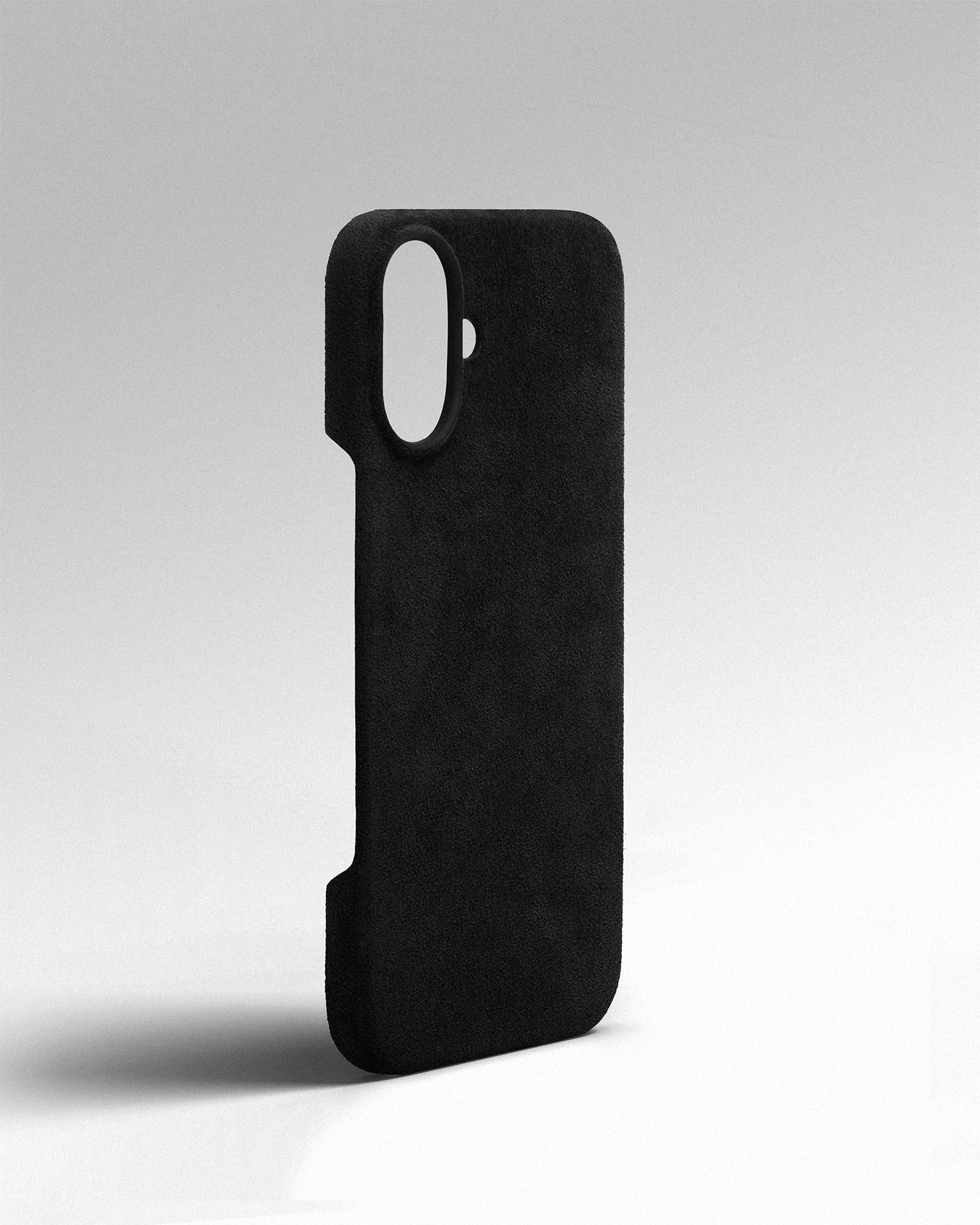 Чорний чохол з алькантари для iPhone 16