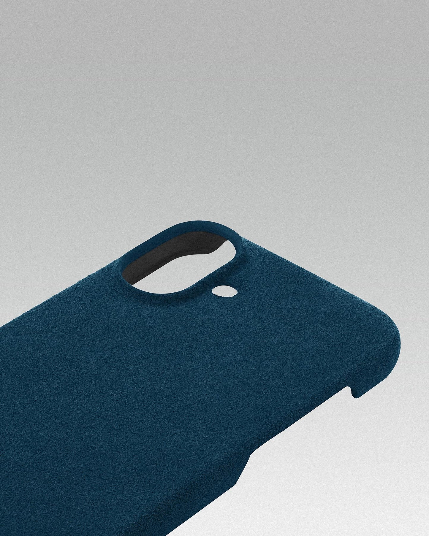 Синій чохол з алькантари для iPhone 16 Plus