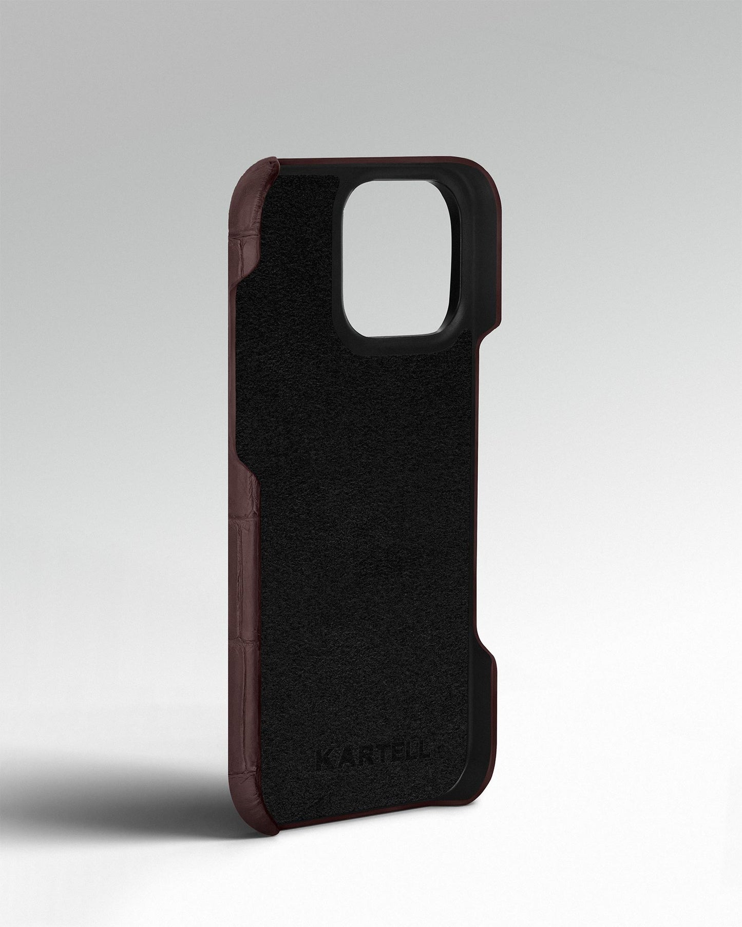 Темно-коричневий чохол обтягнутйи шкірою крокодила для iPhone 16 Pro